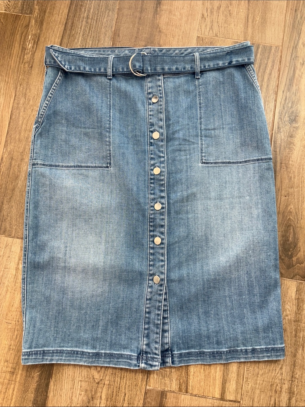 Chico's Light Blue Denim Button-Front Pencil Skirt with Belt